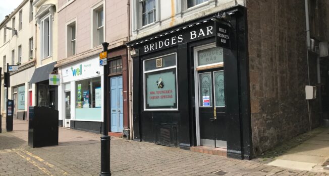 Shepherd reduces price for well-known town centre bar in Ayr for sale