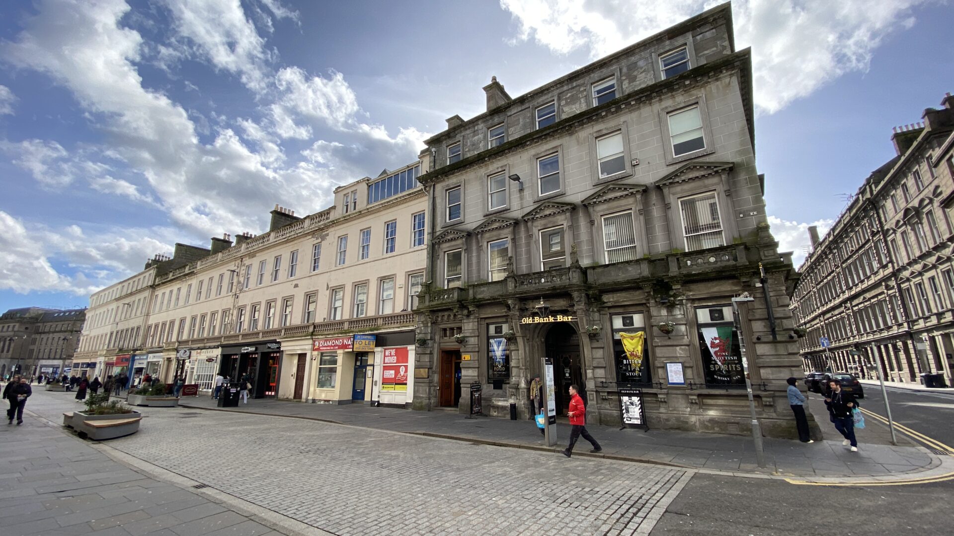 Shepherd brings former Blackadders HQ in Dundee city centre to market