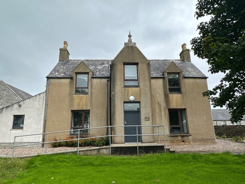 Former Schoolhouse & Lodge, Main Street, Lybster, Caithness, KW3 6BJ