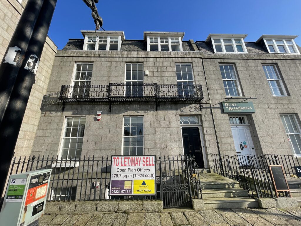 9 Golden Square, Aberdeen, Aberdeenshire, AB10 1RB