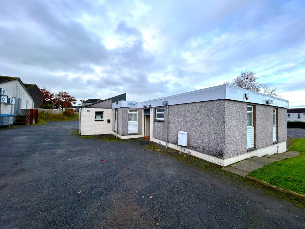 St Ninians House, Carrick Road, Dumfries, Dumfries & Galloway