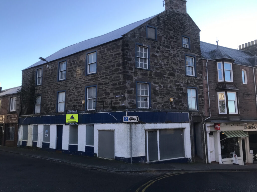 29-31 James Square, Crieff, Perthshire