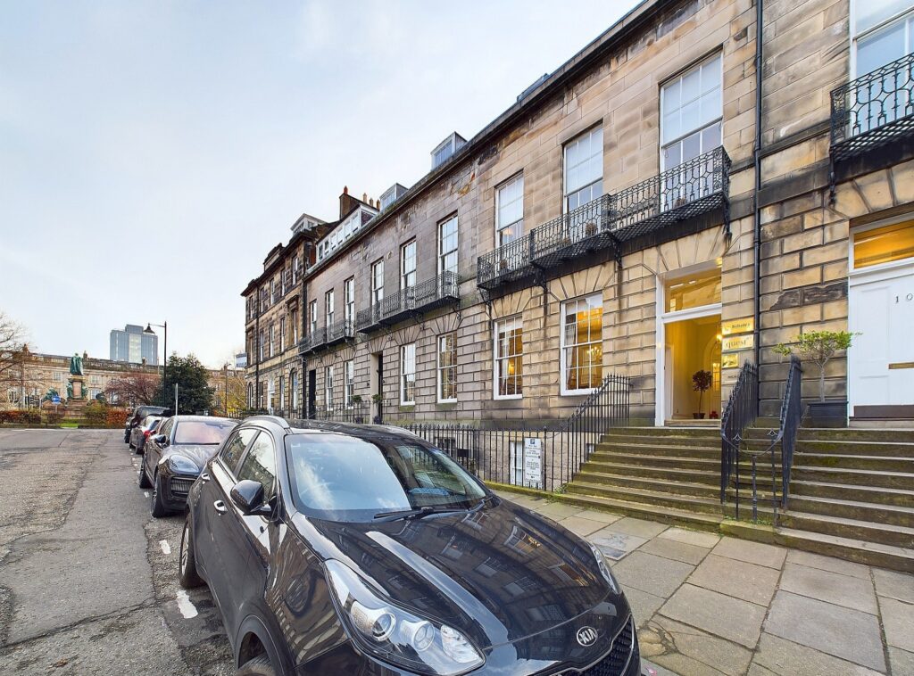 8 Walker Street, Edinburgh, EH3 7LA